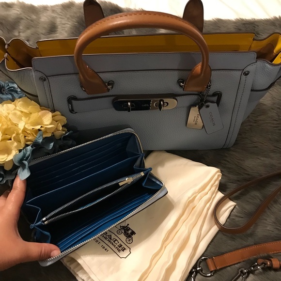 Sold Beautiful coach swagger with matching wallet - Picture 2 of 8